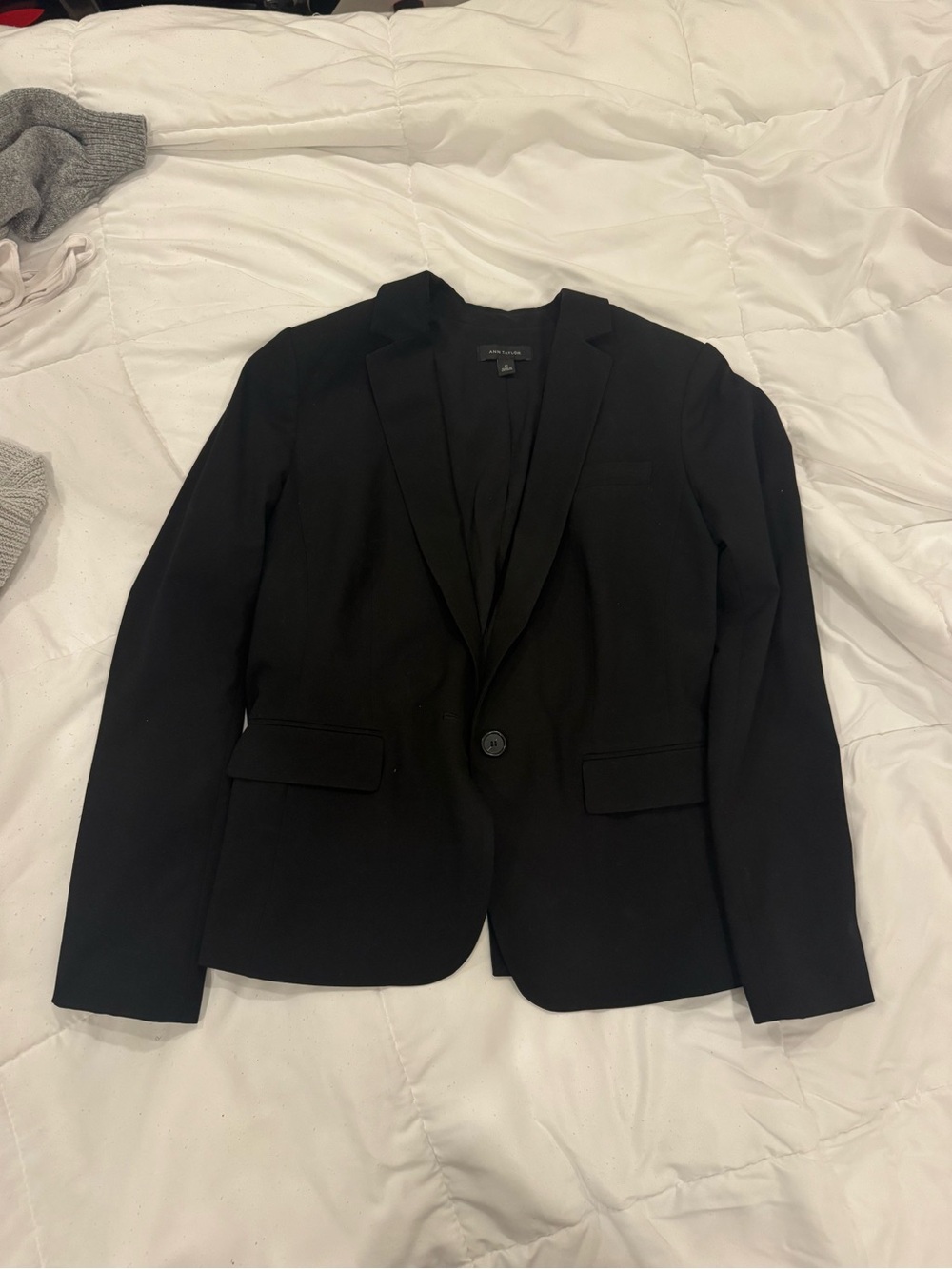 Ann Taylor Black Women's Blazer Tall length